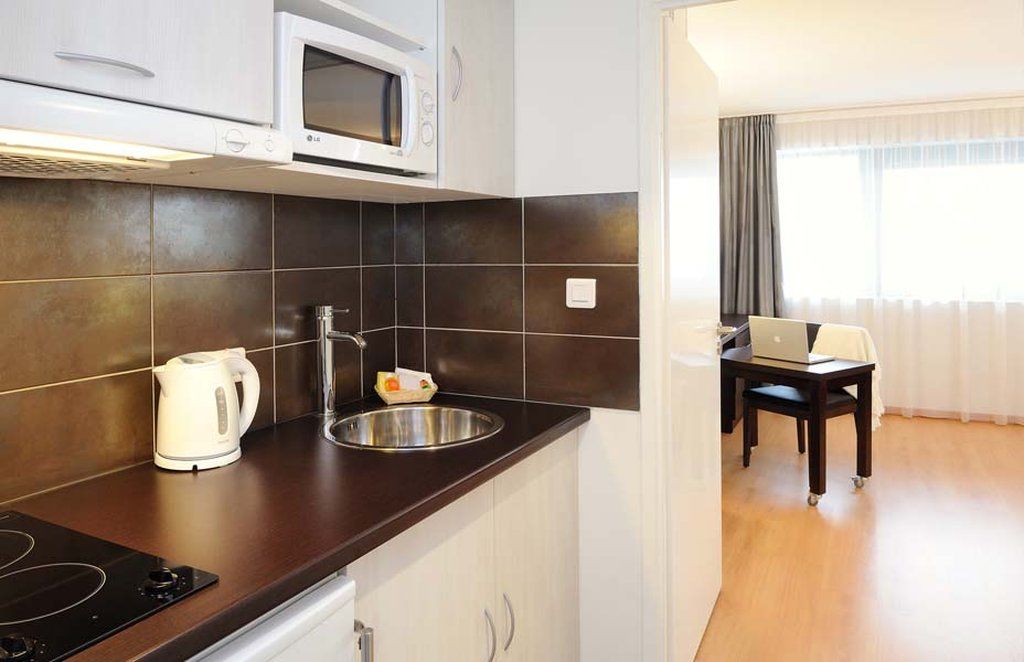 Aparthotel Residhome 3*
